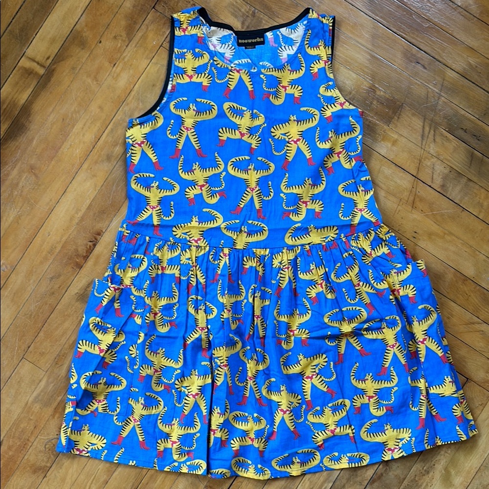 Nooworks Tiger Man Big Pockets Dress